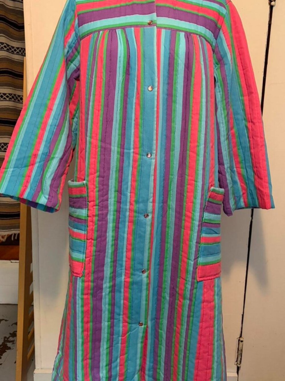 Vintage 1970s snap up full length vibrant striped quilted robe/house dress